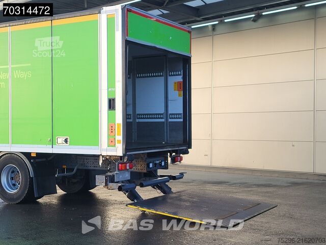 Box body Mercedes Antos 1827 4X2 19tonner 2000kg Ladebordwand Ful...