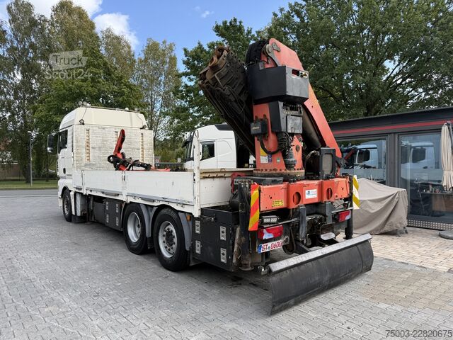 Ciężarówka z płaską platformą MAN TGA 26.480 6X2 Palfinger 29002 mit JIB