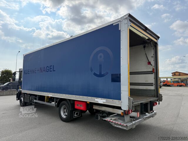Dobozos teherautó Iveco eurocargo 120-220