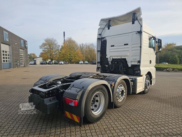 Tracteur routier standard MAN TGX 26.470