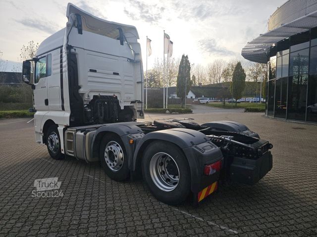 Tracteur routier standard MAN TGX 26.470