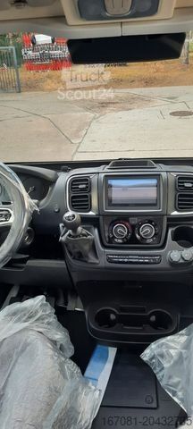 Camper van DREAMER Fun Camper Sport Messe-Leipzig-Halle 5A-Stand33