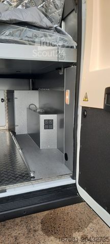 Camper van DREAMER Fun Camper Sport Messe-Leipzig-Halle 5A-Stand33