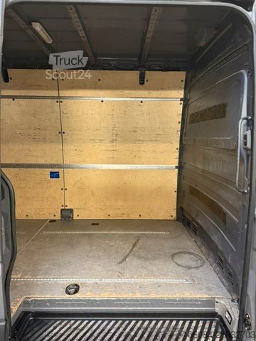 Yüksek tavanlı panelvan VW Crafter 35 Maxi Kasten Klima 1.Hand 110TKM