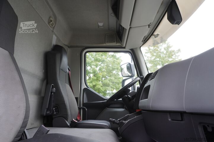 Kran kamion Renault D16 E6 4x2 / NEW Tow truck platform,