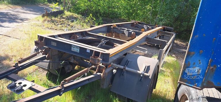 Fahrgestell Lafaro Löwe LCS 218 Abrollanhänger