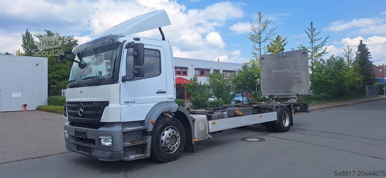 Alváz Mercedes-Benz 1833  2 Achser für BDF mit LBW