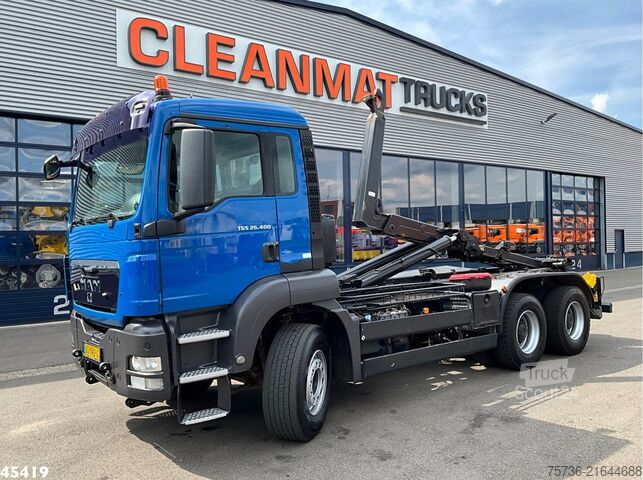 Haakarmsysteem Man TGS 26.400 6x4 Manual Full Steel Just 327.817 km!