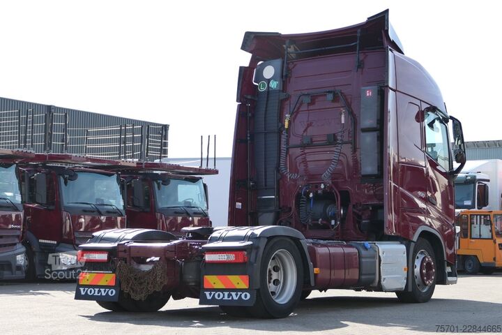Tūrinis vilkikas VOLVO FH 460 Globetrotter 2-Tanks Euro 6