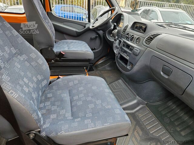 Odťahové vozidlo MERCEDES-BENZ Sprinter  413 CDI DOKA Standhzg. Abschleppwagen