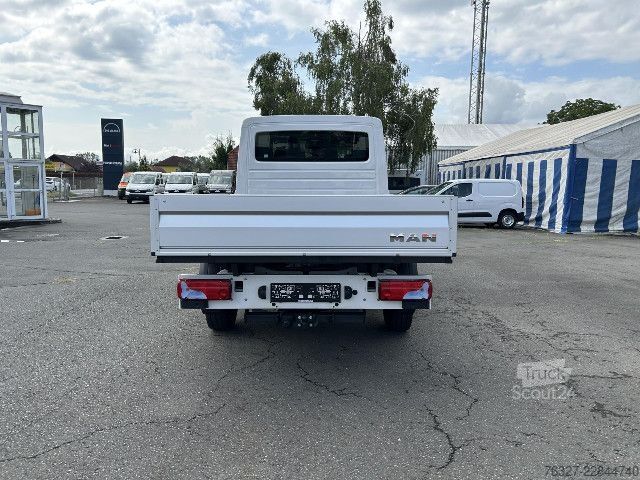Pick-up furgonas MAN TGE 3.180 4X2 DoKa Pritsche