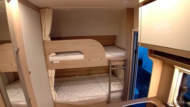 Караван BÜRSTNER Premio Plus 440 TK Premio-Paket, 1700 kg