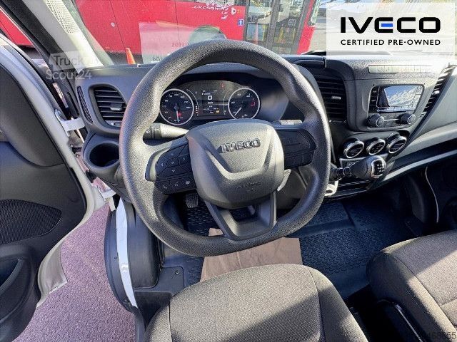 Skříňová dodávka IVECO 35C16H, Klima, DAB, LBW