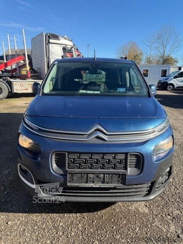 Kleinbus CITROEN 5 SITZER*2018*HEADUP*KEYLESS GO*KAMERA*EURO5*