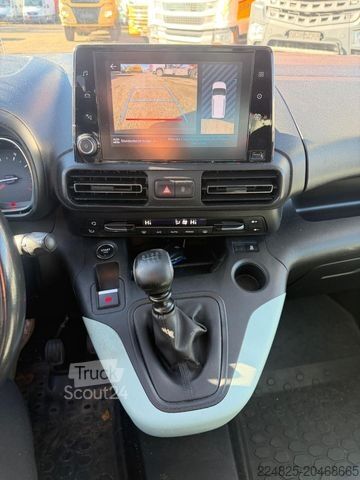 Kleinbus CITROEN 5 SITZER*2018*HEADUP*KEYLESS GO*KAMERA*EURO5*