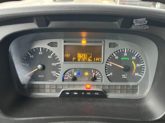 Benne tri-benne MERCEDES-BENZ Atego 818K Dreiseitenkipper Meiller*Kipphydrauli