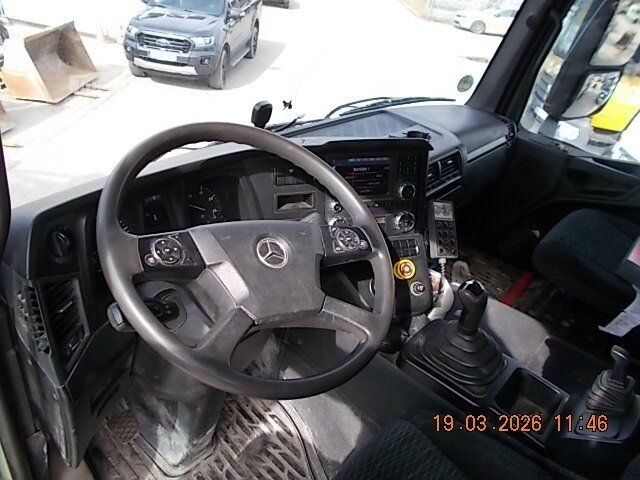 Betonmischer LKW MERCEDES-BENZ AROCS 3240 8x4 Betonmischer Liebherr 9 m³