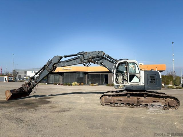 Excavator pe şenile NEW HOLLAND KOBELCO E235SR-1ES