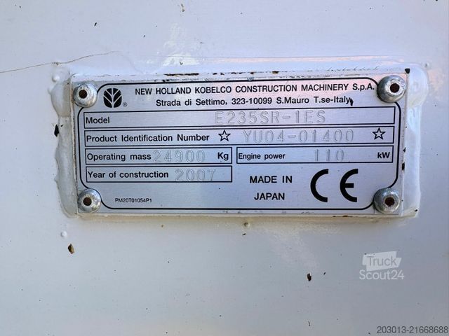 Excavator pe şenile NEW HOLLAND KOBELCO E235SR-1ES