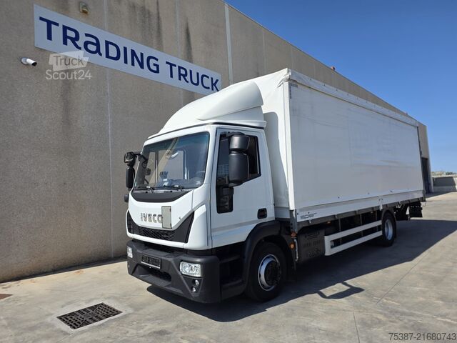 Camion cu platformă și prelată Iveco EuroCargo 120