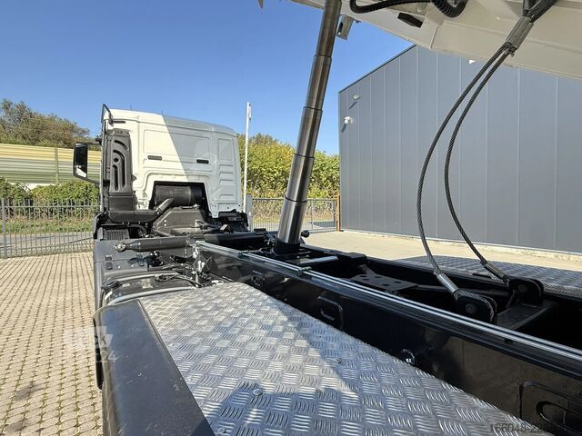 Teherautó MAN TGS 35.480 TGS 35.480 8x4 Retarder 3-Seiten-Kipper