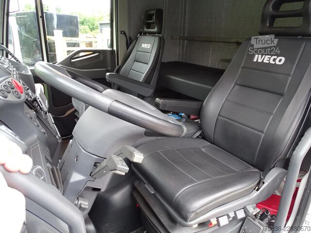 Bergingsvoertuig Iveco Eurocargo 120E25 Abschleppwagen Towtruck Full A...