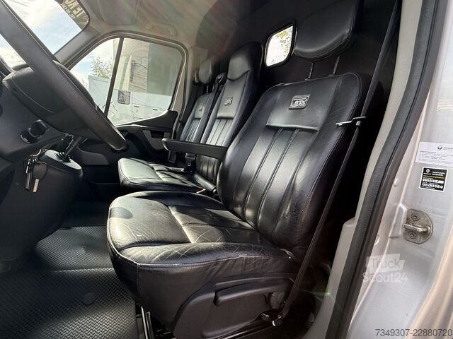 Transport koni Renault Master | HORSETRUCK | STX | STALLION 3XL | 2015...