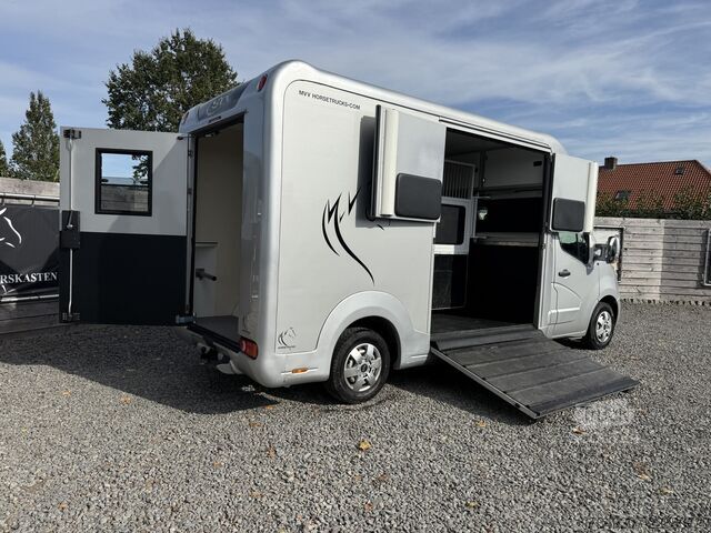 Transport koni Renault Master | HORSETRUCK | STX | STALLION 3XL | 2015...