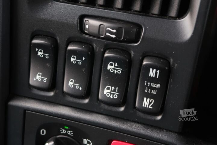 Standard-SZM Scania R490 6X2/ FULL AIR/ RETARDER/ AIR COOLER/ MEGA