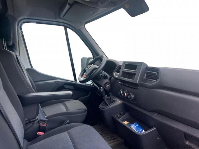 Грузовик специального назначения Renault Master