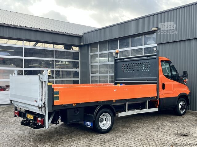 Грузоподъемная платформа Iveco Daily 35C14 2.3 375 Laadklep 500kg Trekhaak 350...