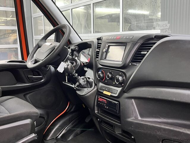 Грузоподъемная платформа Iveco Daily 35C14 2.3 375 Laadklep 500kg Trekhaak 350...
