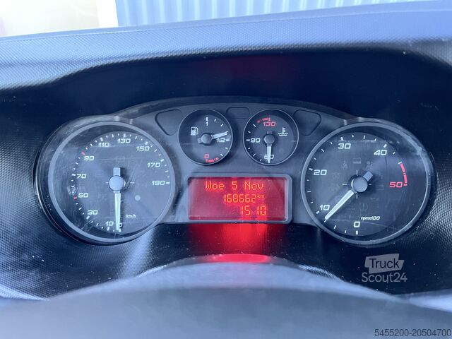 Loading platform Iveco Daily 35C14 2.3 375 Laadklep 500kg Trekhaak 350...