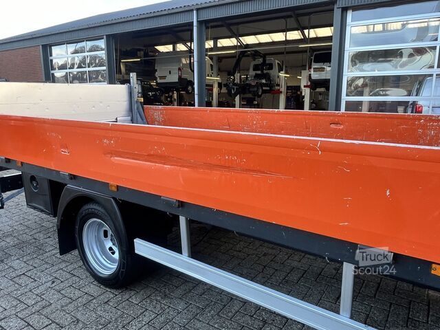 Грузоподъемная платформа Iveco Daily 35C14 2.3 375 Laadklep 500kg Trekhaak 350...