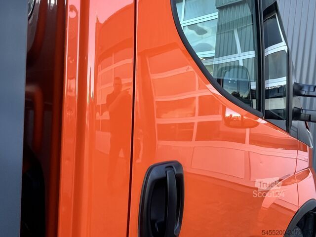 Грузоподъемная платформа Iveco Daily 35C14 2.3 375 Laadklep 500kg Trekhaak 350...