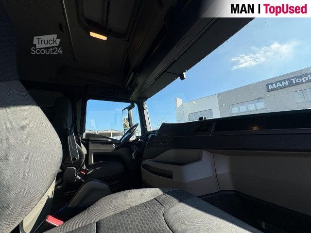 Standardni vlačilec MAN TGX 18.510 4x2 BL SA