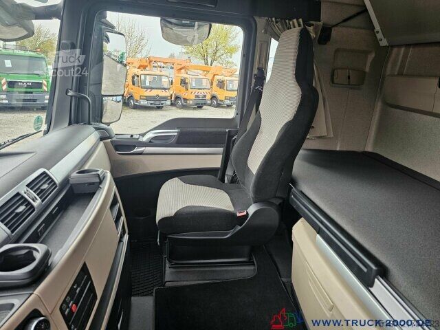 Standard SZM MAN TGX 18.500 XXL 2Betten + Kühlschrank + Retarder