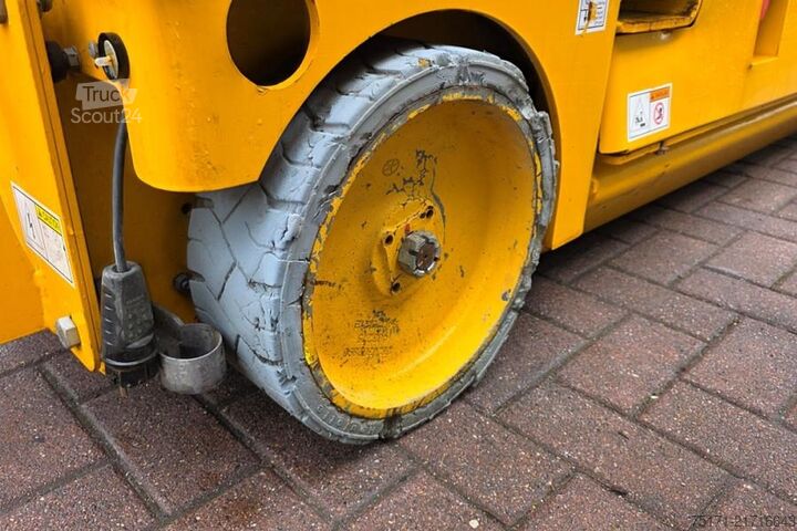 Saxlift Haulotte Compact 8 As-Is, Electric, 8m Working Height, 350k