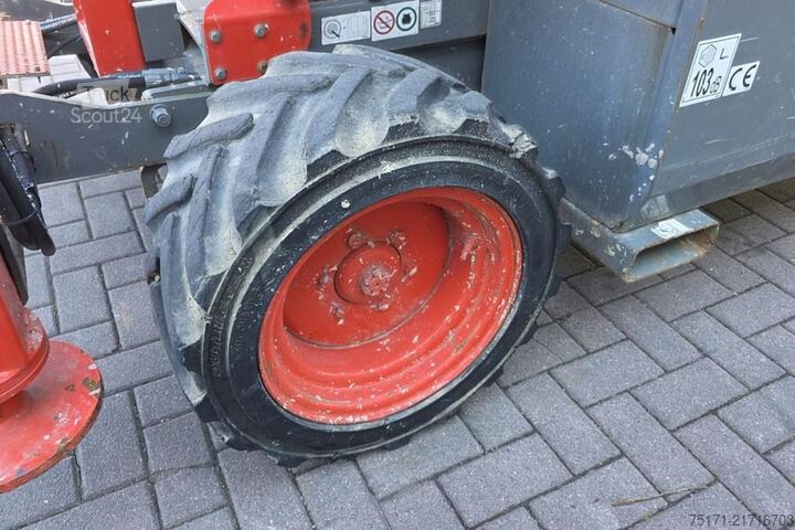 Ollós emelő SkyJack SJ6832RT Diesel, 4x4 Drive, 11.6m Working Height,