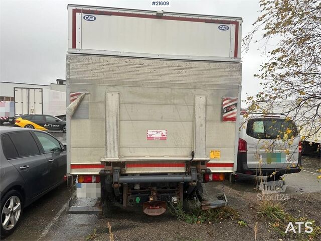 Valiză MAN TGL 8.220 4x2 box truck w/ 2 zone generator and li