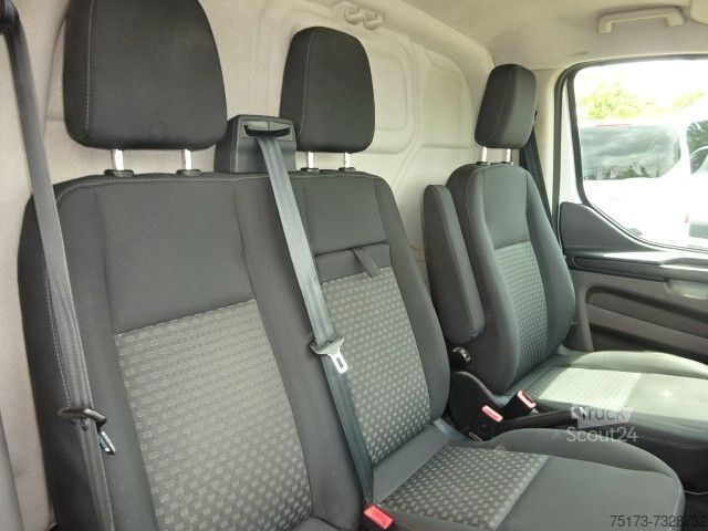 Fourgon tôlé FORD Transit Custom 280 L1H1 LKW VA Trend