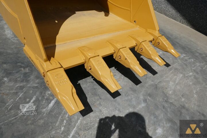 Excavateur sur chenilles Caterpillar 320FL