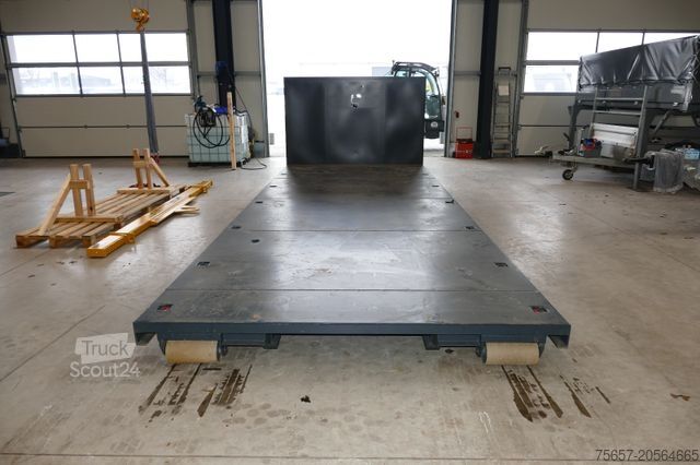 Žemagrindė platforma priekaba  Abrollcontainer - Plattform