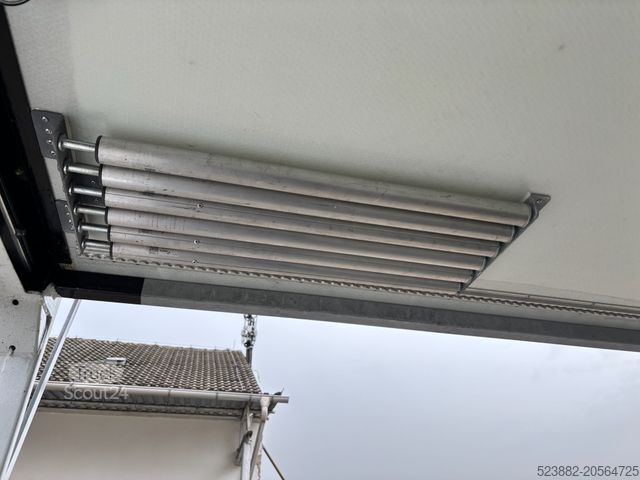 Vozilo za pijače MITSUBISHI 9C18 Überdach*LBW*2xAHK*Klima*NEUWERTIG