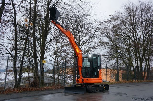 Mini bager  Minibagger 3,8T LONKING CDM6035 KUBOTA Diesel