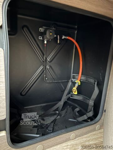 Camper van PÖSSL Roadcruiser - CSL Munich Edition