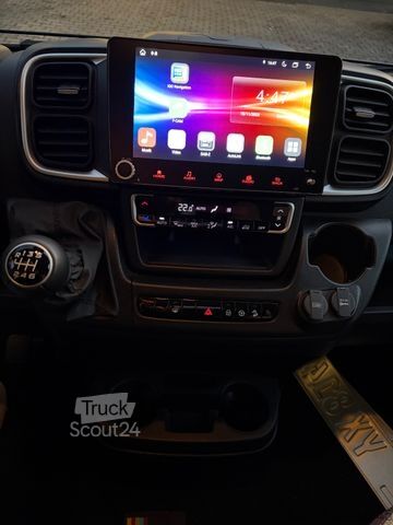 Kamper PÖSSL Roadcruiser - CSL Munich Edition