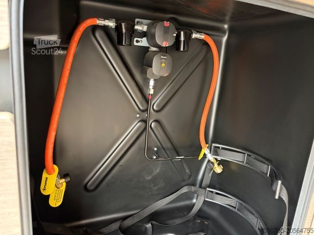 Husbil PÖSSL Roadcruiser - CSL Munich Edition