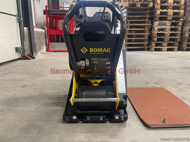 Compacteur Bomag BP 12/35