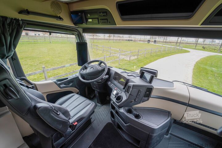 Tovorni avtodom Mercedes-Benz Actros STX 3 POP Out